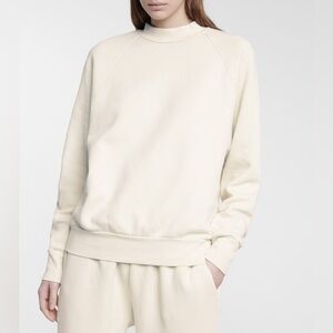 Les Tien || Mock Neck Raglan Sweatshirt Ivory Cream‎ Small